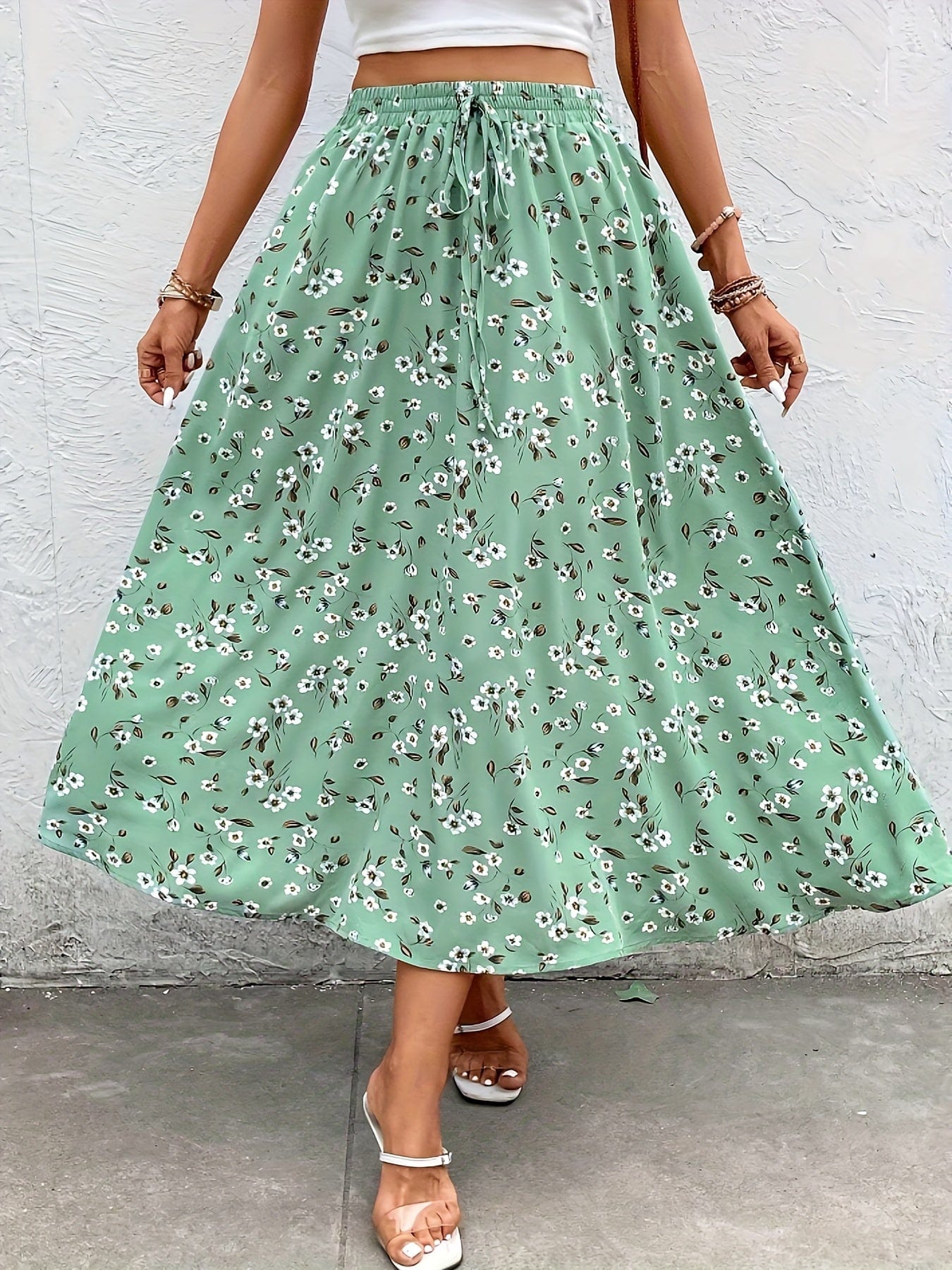 Charming Floral Woven Skirt with Lace-Up Detail, Easy-Care Design for Spring & Summer Wear