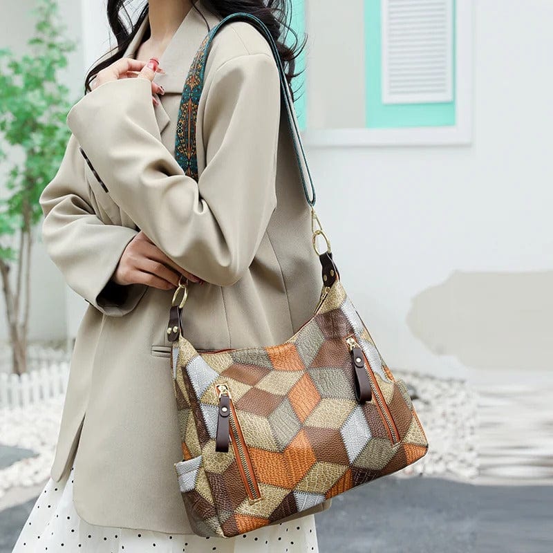 CaméraChic 2023 Women's Personalized Camera Shape Clutch – Mini Crossbody & Shoulder Bag Purse