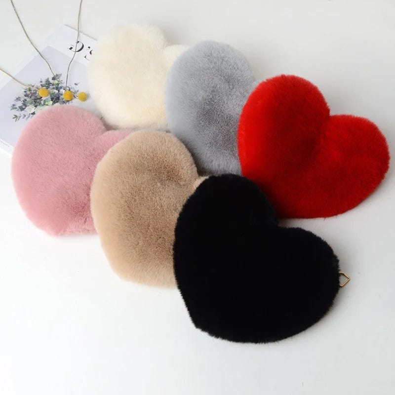 Cute Heart-Shaped Faux Fur Crossbody Bag – Plush Chain Shoulder Handbag for Women,