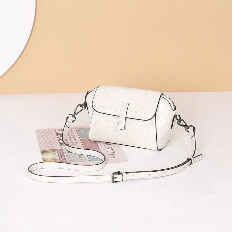 Oil Wax Cowhide Leather Crossbody Bag for Women | Fashionable Small Shoulder Shell