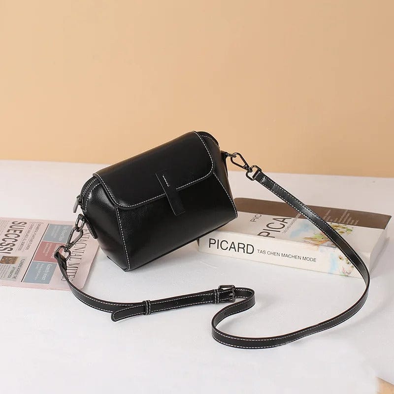 Oil Wax Cowhide Leather Crossbody Bag for Women | Fashionable Small Shoulder Shell