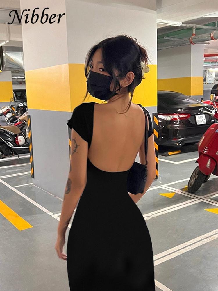 Elegant Solid Backless Maxi Dress