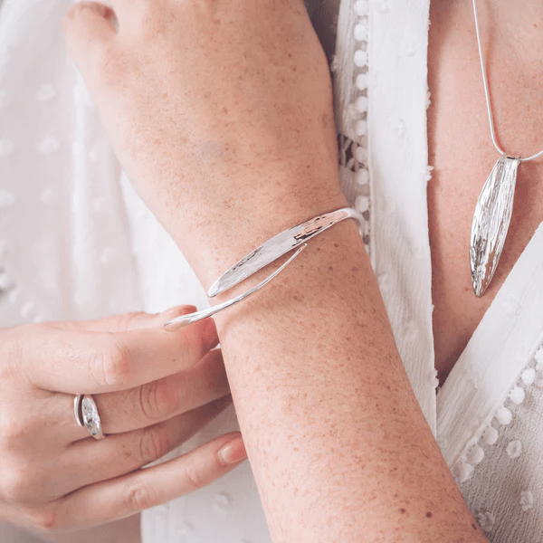 Handmade Morgan Silver Bangle Elegant Crossover Design