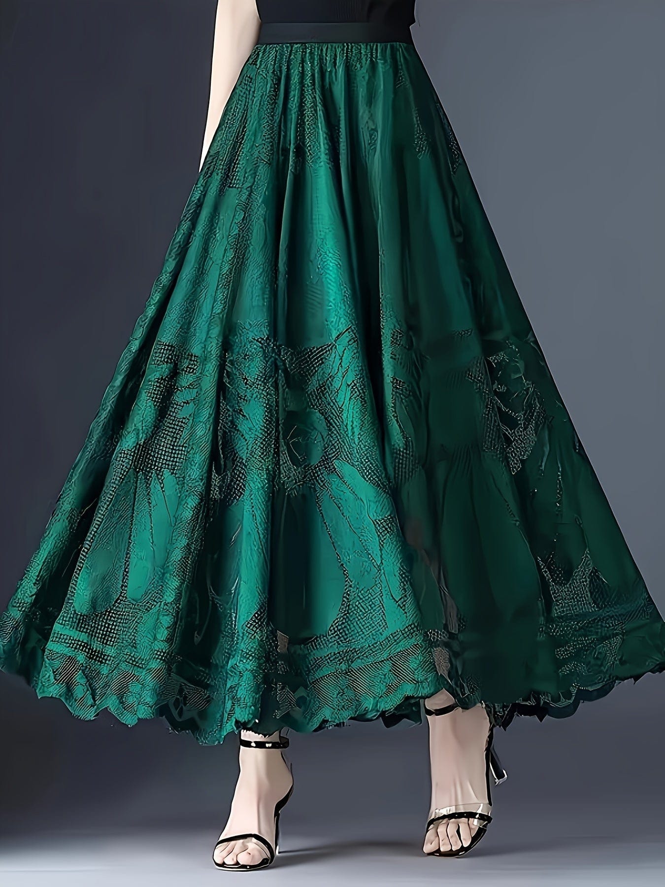 Guipure Lace High-Waisted Maxi Skirt Flowing A-Line Design for Chic Spring & Summer Elegance