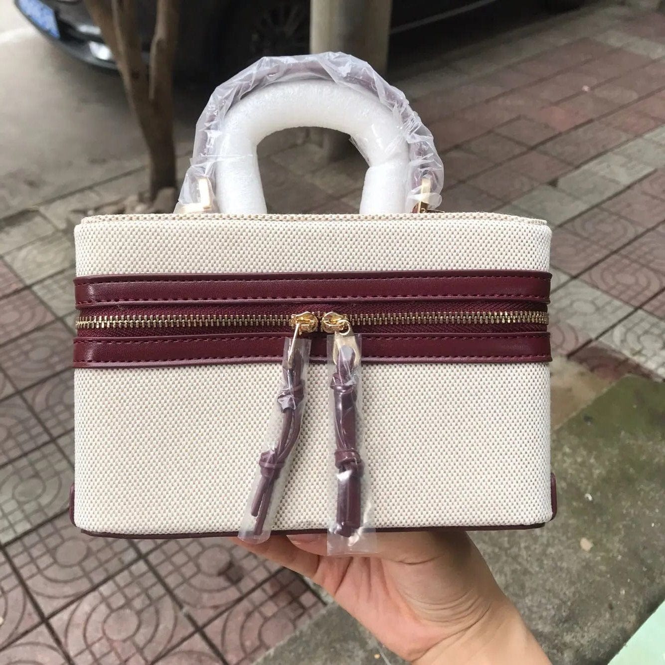 Luxury Designer Women’s Handbag | Retro Armpit Shoulder Bag with Chain Messenger