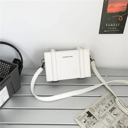 BoxVibe Simple Men’s Small Shoulder Bag – Unisex Streetwear Phone Bag, Box-Shaped