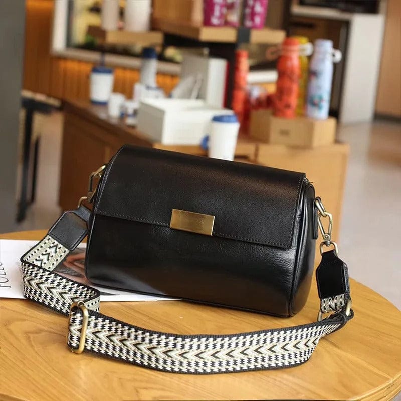 LuxeLeather Versatile Cowhide Shoulder Bag – Top Layer Leather Crossbody Bad