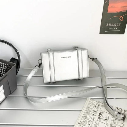 BoxVibe Simple Men’s Small Shoulder Bag – Unisex Streetwear Phone Bag, Box-Shaped